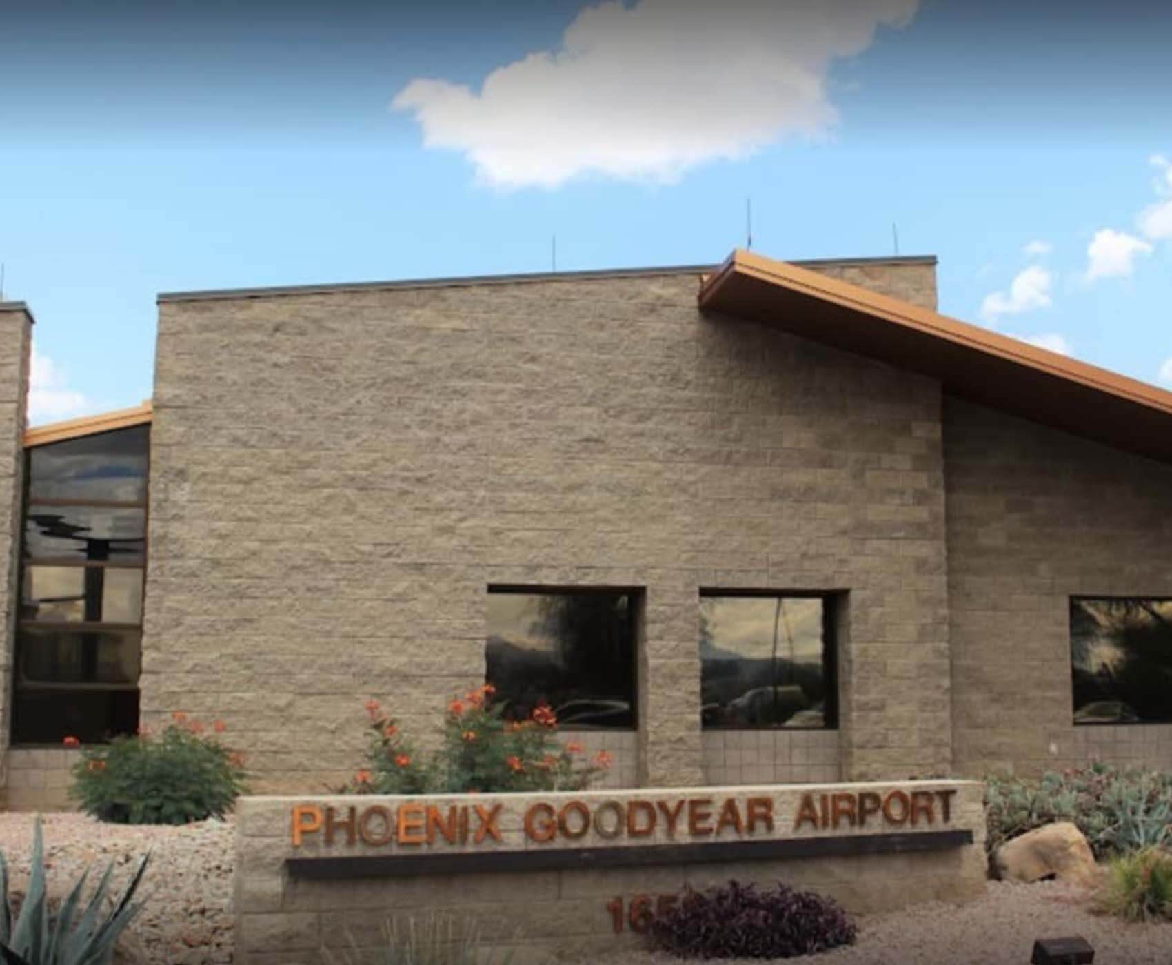 Phoenix Goodyear Airpor